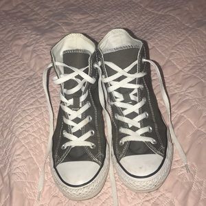 High top converse women’s size 8 men’s size 6